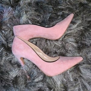 Blush pink HEELS 💓🌸💗🐝🍒